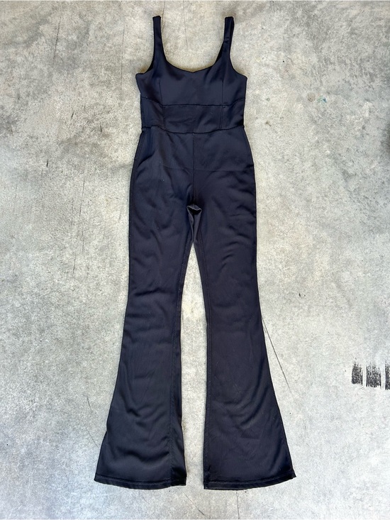 Wilo The Label Pants - Scoop Neck Black Flared Jumpsuit